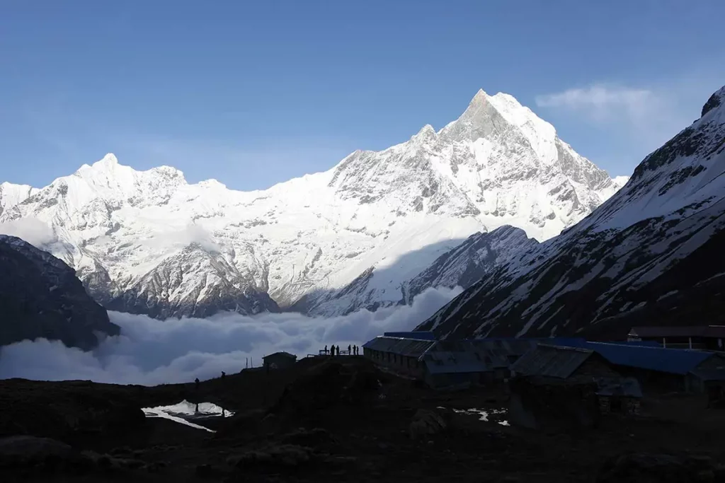 Paysage montagneux sur le Tour des Annapurnas au Népal