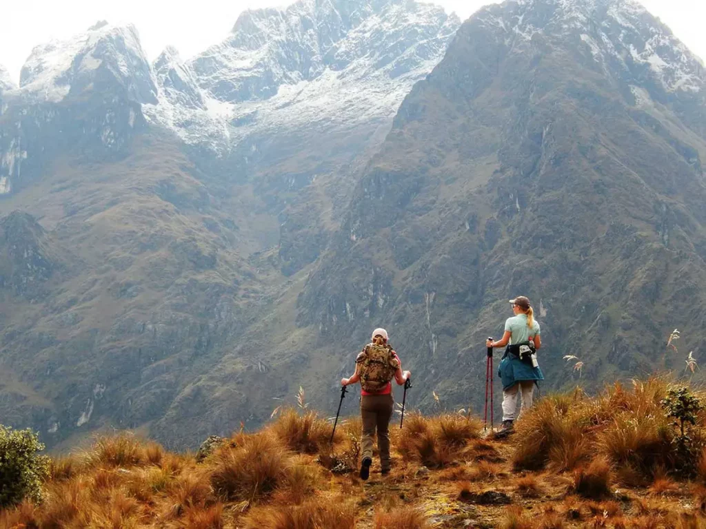 Randonneurs sur le Chemin de l’Inca dans les Andes au Pérou