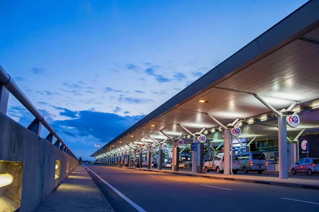 Parking proches de l'aéroport de Guadeloupe-Maryse Condé
