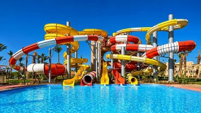 Face aux fortes chaleurs, les parcs aquatiques s’imposent comme une pause fraîcheur pour toute la famille