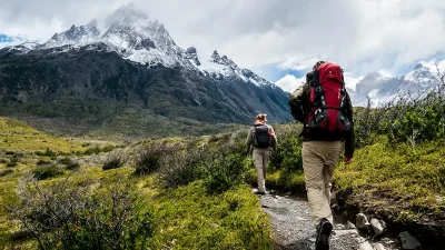 Les 5 plus beaux treks du monde : sentiers de randonnée incontournables